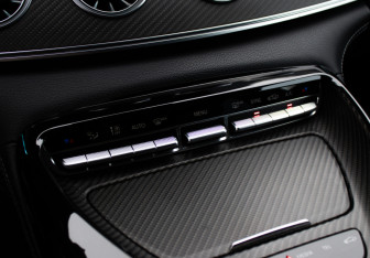 Подержанный автомобиль Mercedes-Benz AMG GT Liftback 2019 года (23 фото)