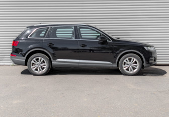 Подержанный автомобиль Audi Q7 2018 года (4 фото)