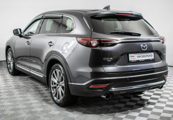Подержанный автомобиль Mazda CX-9 2022 года (7 фото)