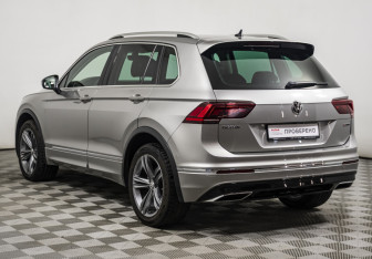 Подержанный автомобиль Volkswagen Tiguan 2018 года (7 фото)