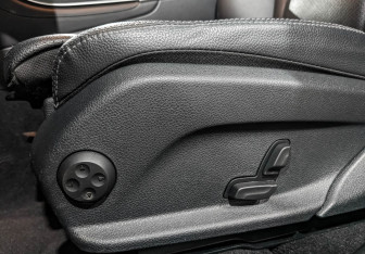 Подержанный автомобиль Mercedes-Benz GLC Coupe 2020 года (27 фото)