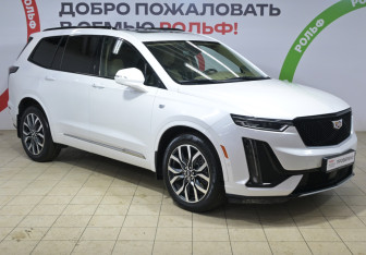 Подержанный автомобиль Cadillac XT6 2020 года (3 фото)