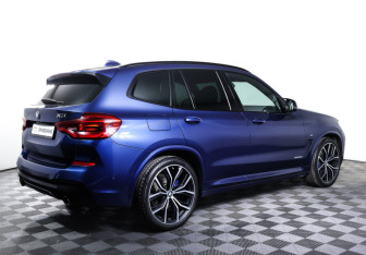 Подержанный автомобиль BMW X3 2017 года (5 фото)