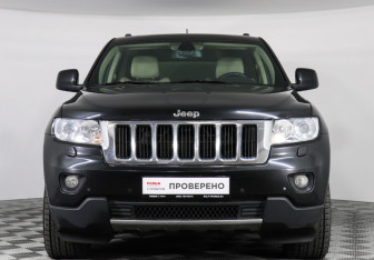Подержанный автомобиль Jeep Grand Cherokee 2012 года (2 фото)