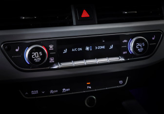Подержанный автомобиль Audi A5 Liftback 2021 года (18 фото)