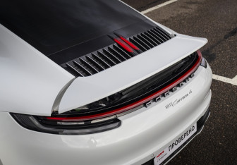 Подержанный автомобиль Porsche 911 Coupe 2020 года (16 фото)