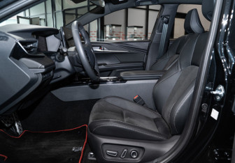 Новый Toyota Camry Sedan 2025 (11 фото)