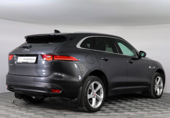 Подержанный автомобиль Jaguar F-Pace 2020 года (5 фото)