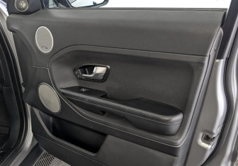 Подержанный автомобиль Land Rover Range Rover Evoque 2014 года (25 фото)