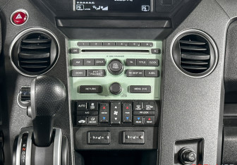 Подержанный автомобиль Honda Pilot 2008 года (17 фото)