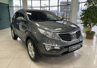 Подержанный автомобиль Kia Sportage 2013 года (3 фото)