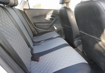 Подержанный автомобиль Volkswagen Polo Sedan 2013 года (9 фото)