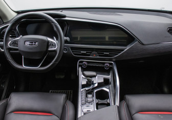Подержанный автомобиль Geely Tugella 2020 года (13 фото)