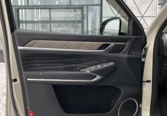 Подержанный автомобиль Tank 500 2023 года (20 фото)