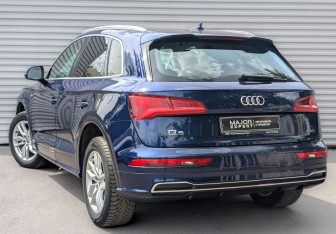 Подержанный автомобиль Audi Q5 2020 года (7 фото)