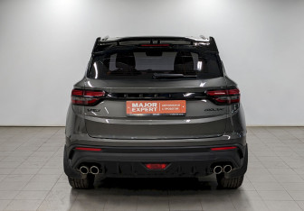 Подержанный автомобиль Geely Coolray 2023 года (6 фото)