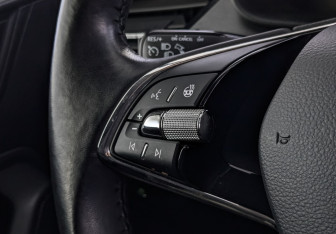 Подержанный автомобиль Skoda Rapid Liftback 2021 года (27 фото)