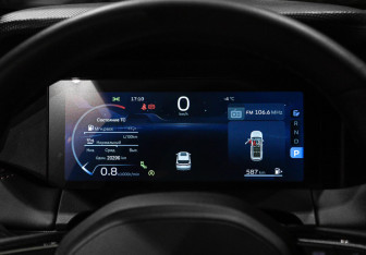 Подержанный автомобиль Geely Okavango 2024 года (22 фото)