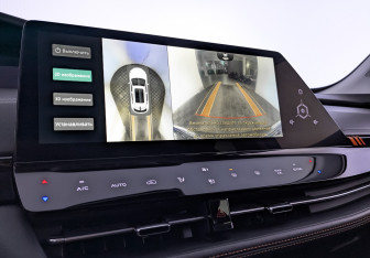 Подержанный автомобиль Changan UNI-K 2023 года (28 фото)