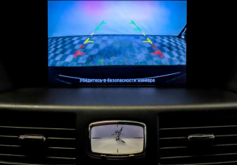 Подержанный автомобиль Infiniti M Sedan 2013 года (27 фото)