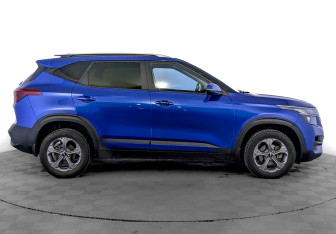 Подержанный автомобиль Kia Seltos 2021 года (4 фото)