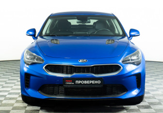 Подержанный автомобиль Kia Stinger 2019 года (2 фото)