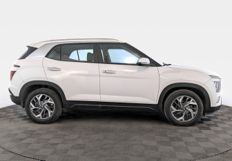 Подержанный автомобиль Hyundai Creta 2021 года (4 фото)