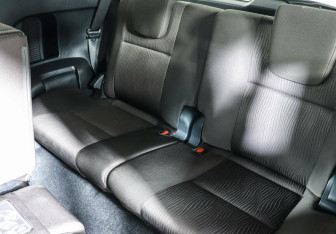 Подержанный автомобиль Toyota Fortuner 2017 года (13 фото)