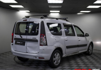 Подержанный автомобиль LADA (ВАЗ) Largus Wagon 2013 года (19 фото)