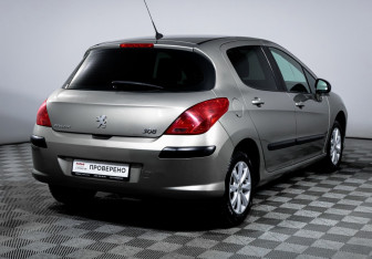 Подержанный автомобиль Peugeot 308 Hatchback 2010 года (5 фото)