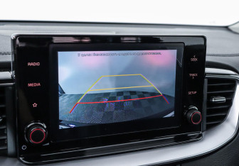 Подержанный автомобиль Kia Ceed Wagon 2021 года (11 фото)