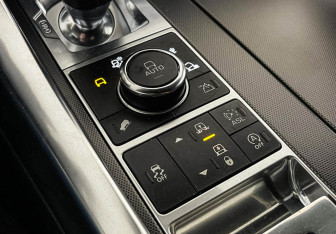 Подержанный автомобиль Land Rover Range Rover Sport 2014 года (15 фото)