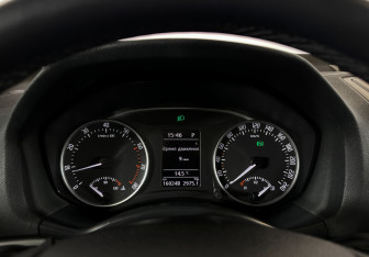 Подержанный автомобиль Skoda Octavia Liftback 2012 года (11 фото)