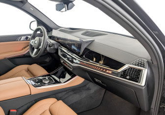 Новый BMW X5 2024 (9 фото)