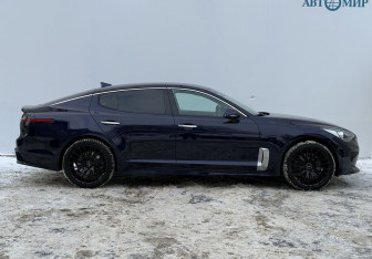 Подержанный автомобиль Kia Stinger 2018 года (4 фото)
