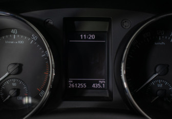 Подержанный автомобиль Skoda Yeti 2016 года (12 фото)