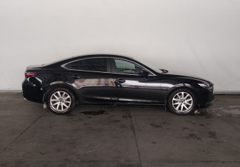 Подержанный автомобиль Mazda 6 Sedan 2018 года (8 фото)