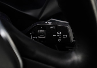 Подержанный автомобиль BMW X3 2019 года (21 фото)