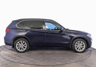 Подержанный автомобиль BMW X5 2018 года (4 фото)