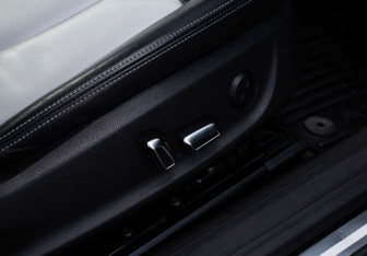 Подержанный автомобиль Audi S5 Coupe 2012 года (17 фото)