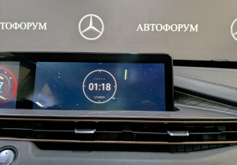 Подержанный автомобиль Exeed LX 2022 года (16 фото)