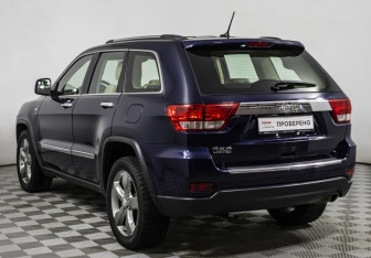 Подержанный автомобиль Jeep Grand Cherokee 2012 года (7 фото)