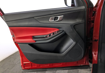 Подержанный автомобиль Changan CS55PLUS 2024 года (19 фото)