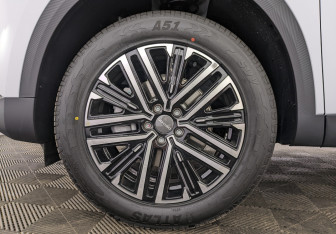 Новый Omoda C7 2025 (7 фото)