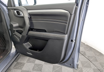 Подержанный автомобиль Haval Dargo 2024 года (27 фото)