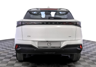 Новый Omoda C5 2026 (6 фото)