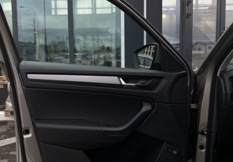 Подержанный автомобиль Skoda Kodiaq 2020 года (18 фото)