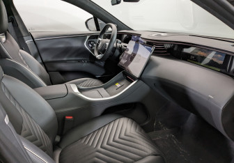 Новый Avatr 11 2025 (9 фото)