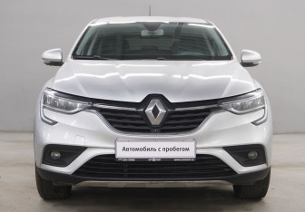 Подержанный автомобиль Renault Arkana 2019 года (2 фото)