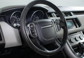 Подержанный автомобиль Land Rover Range Rover Sport 2014 года (13 фото)